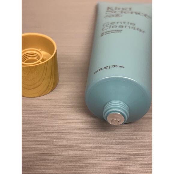 Kind Science by Ellen Degeneres Gentle Cleanser 4.5 oz New Sealed - Picture 6 of 7